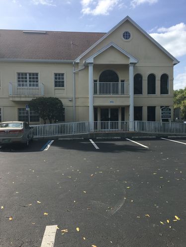 Colonial Square Office Park: 1172 Goodlette Road North, Naples, FL 34102